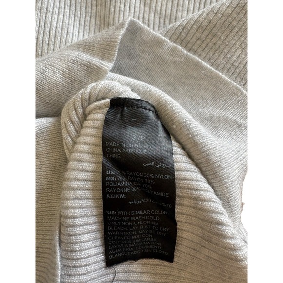 White House Black Market Ribbed Top Sz S Gray Thermal Long Sleeve Capsule Basic - Picture 7 of 8